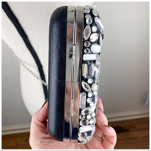Kimchi Blu Gem Encrusted Clamshell Evening Bag Small Shoulder Cross-body - Picture 7 of 14